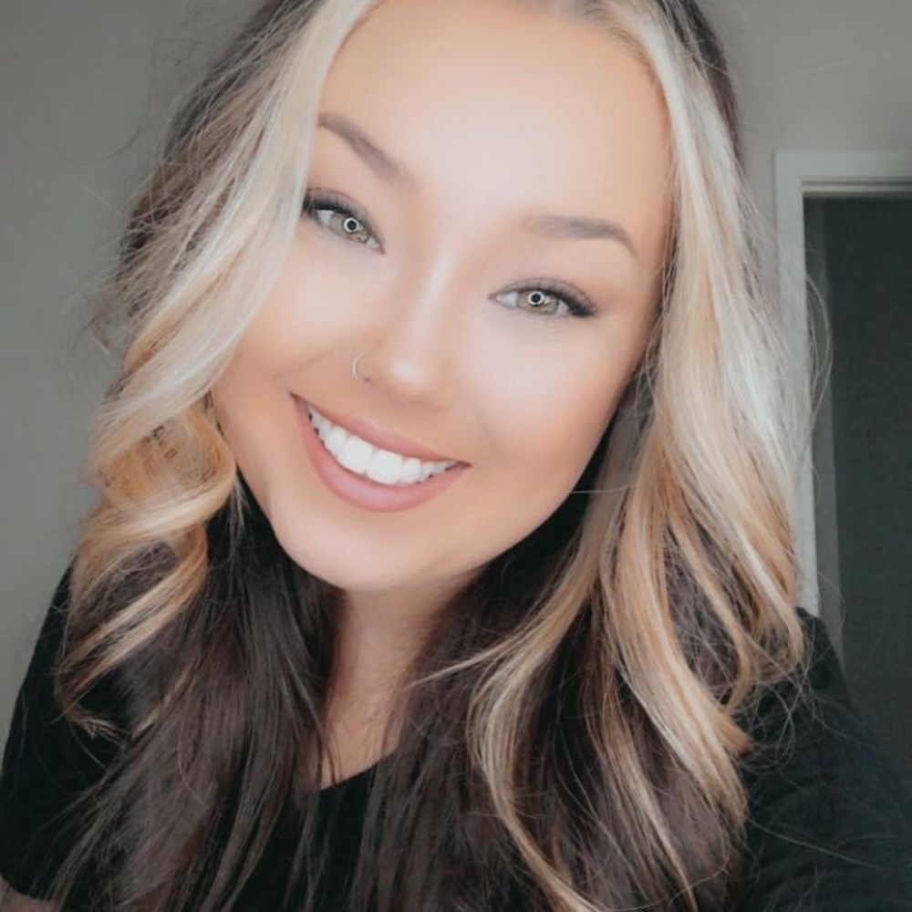 Meet your Posher, Kimberly